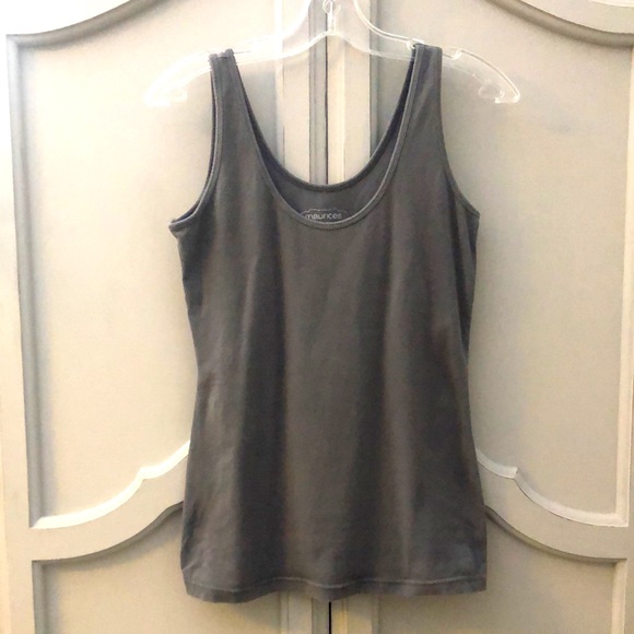 Maurice Tank Top and Earrings - Picture 3 of 3